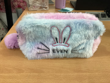 Cosmetiquera peluche