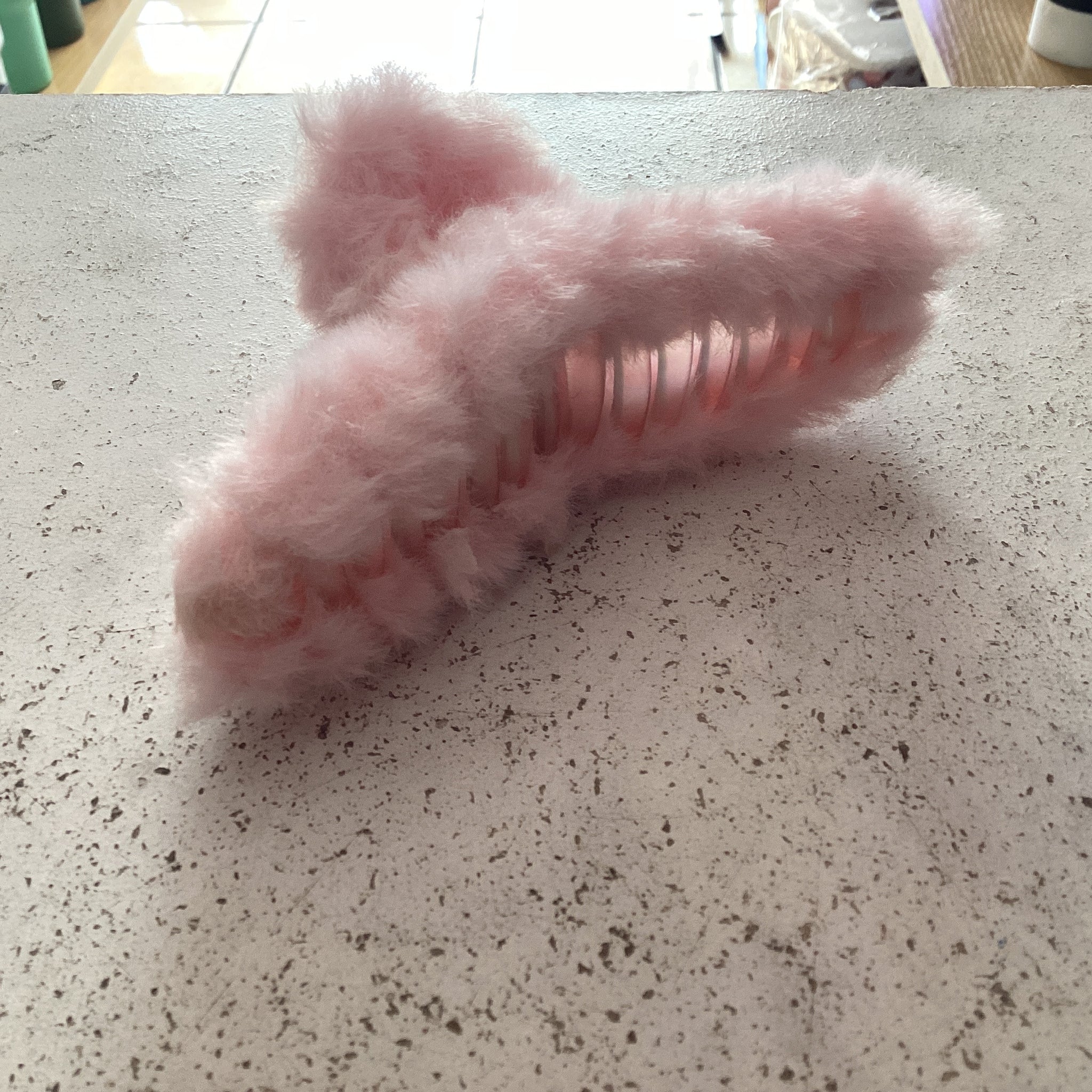 Pinzas de peluche (para el cabello)***$