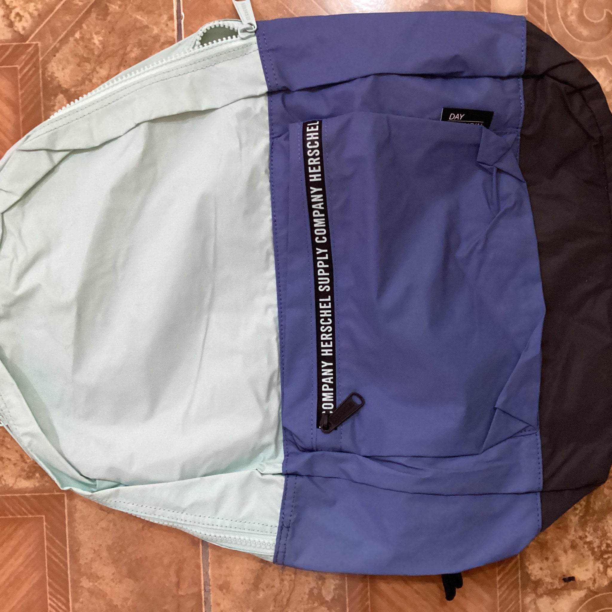 DAYPACK Reflective Eggshell Blue