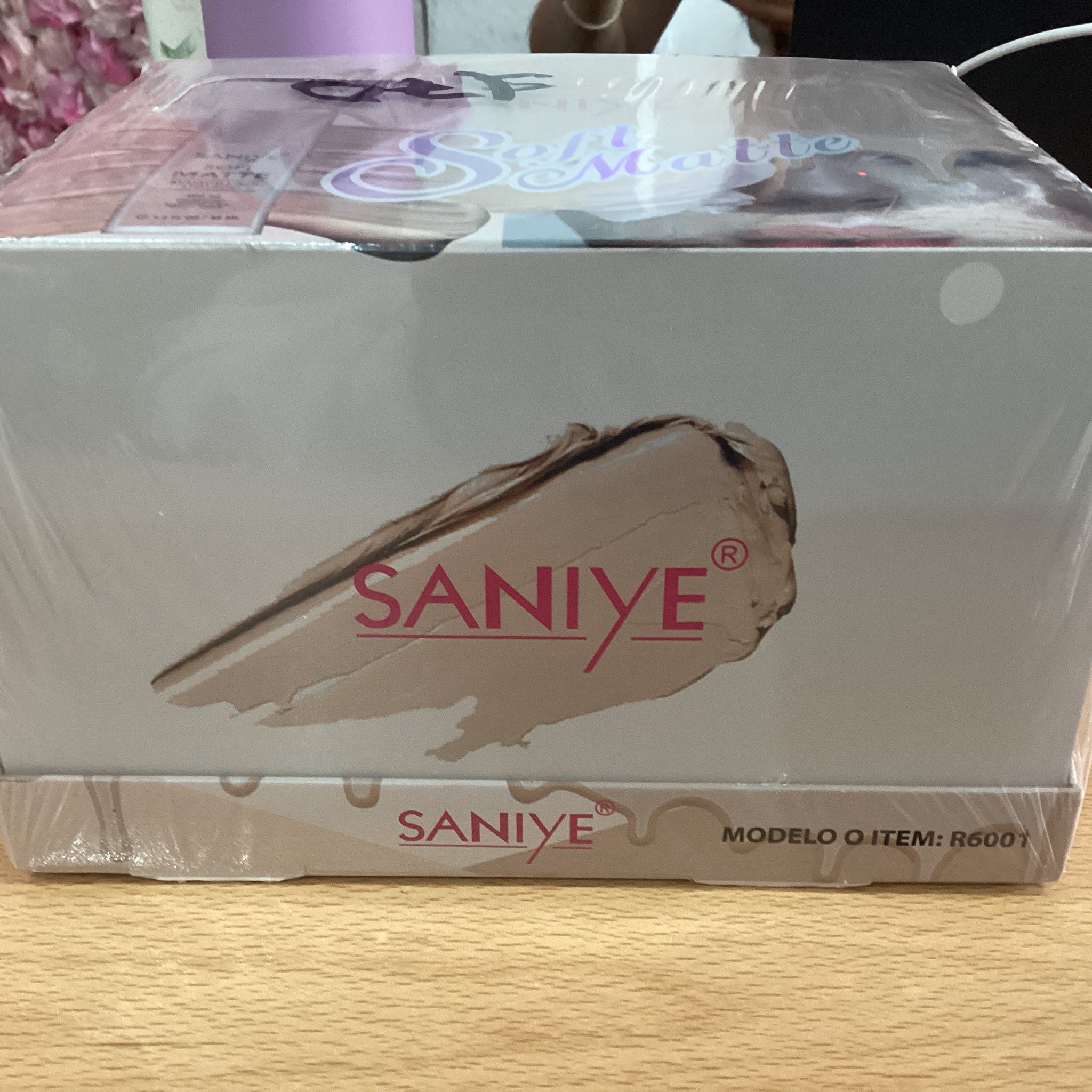 Soft matte base SANIYE