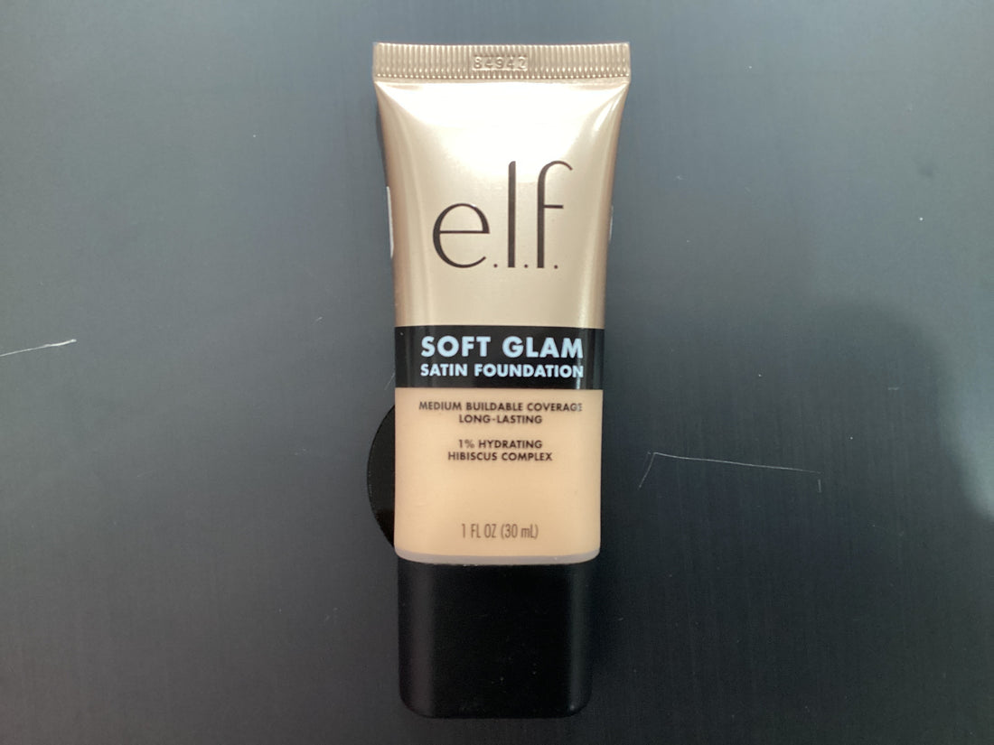 Soft glam satin foundation 30ml ELF