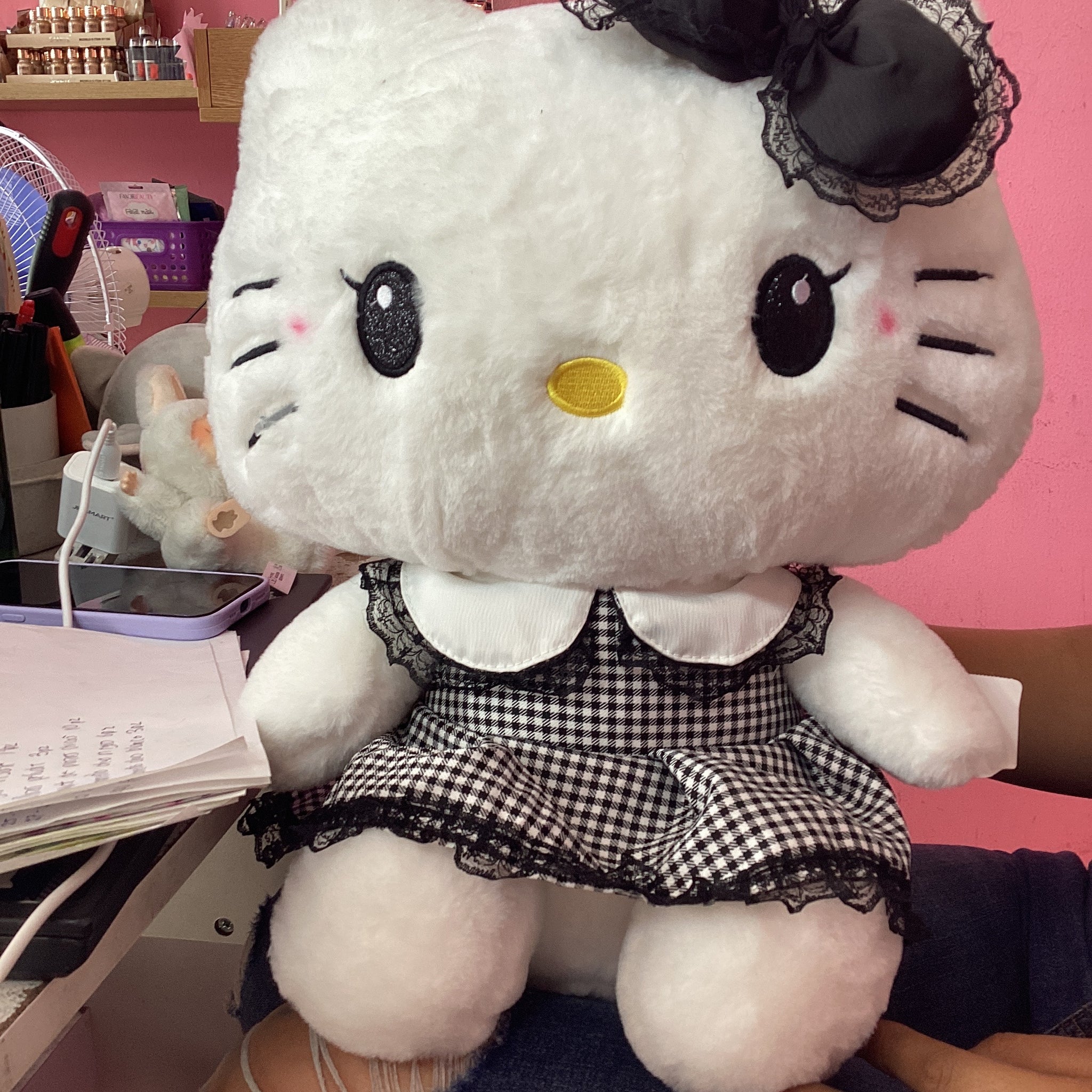 Peluche Hello Kitty (mediano)***$