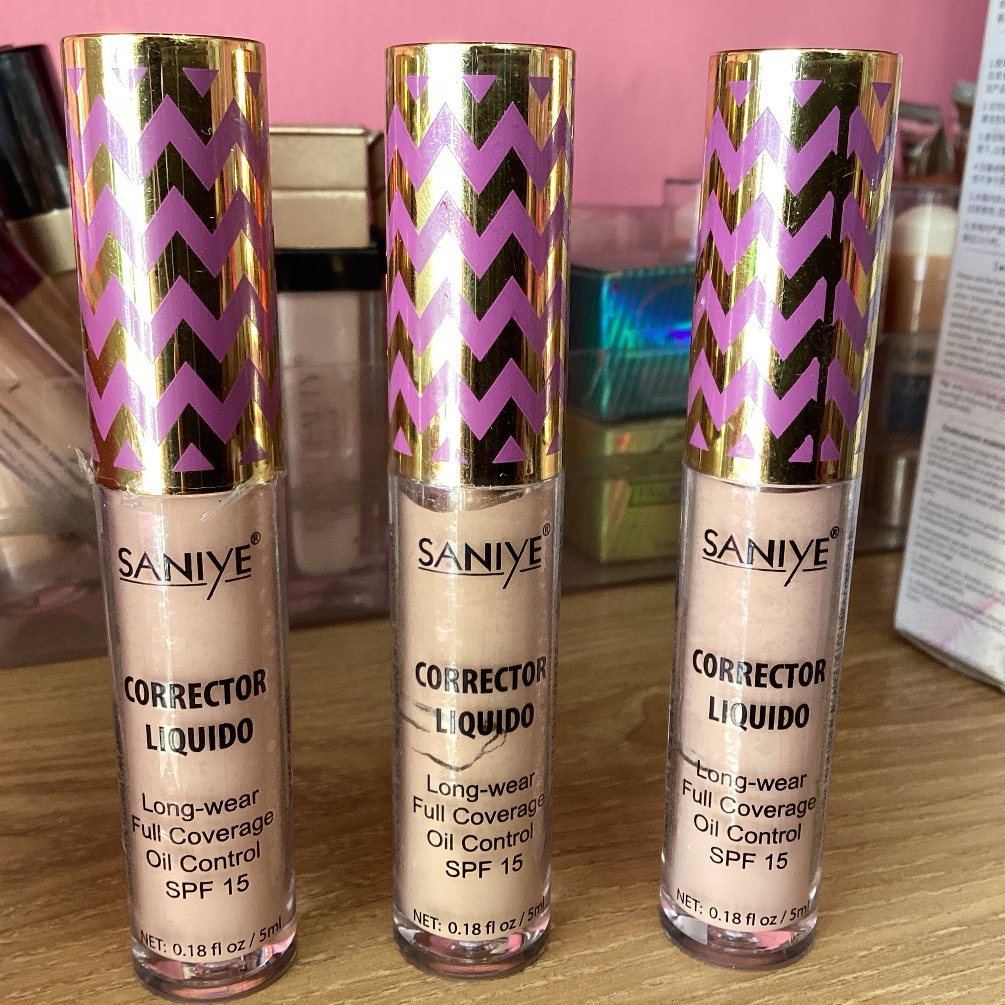 Corrector Saniye Long-wear 5ml. ***$