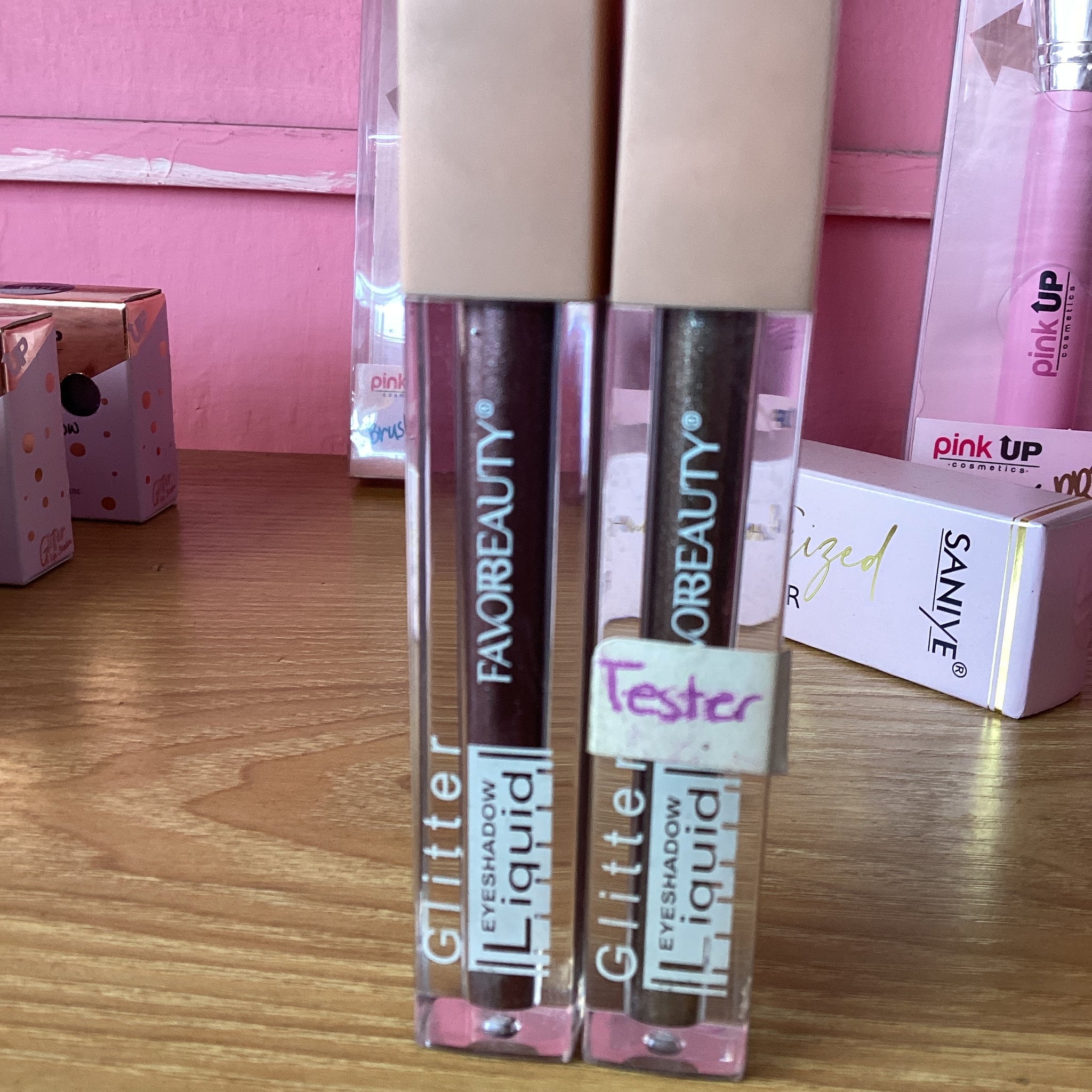 Sombras liquidas favorbeauty grande ***$