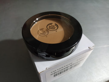 Maquillaje Matte Clay Powder