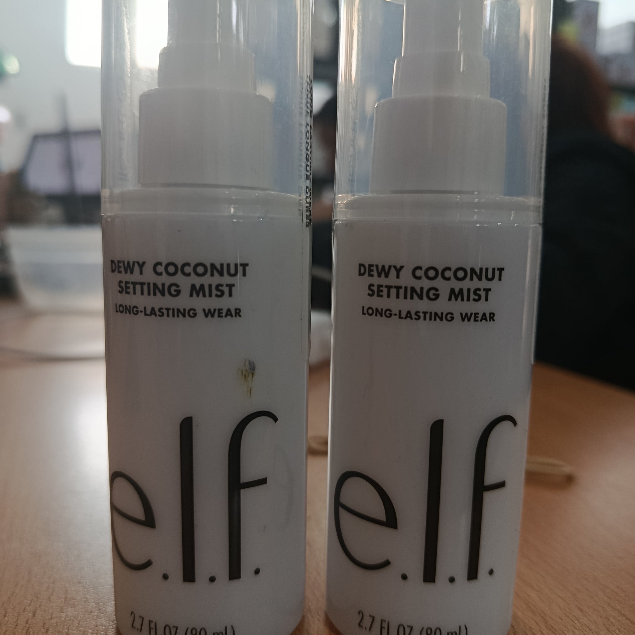 Dewy coconut setting mist ELF